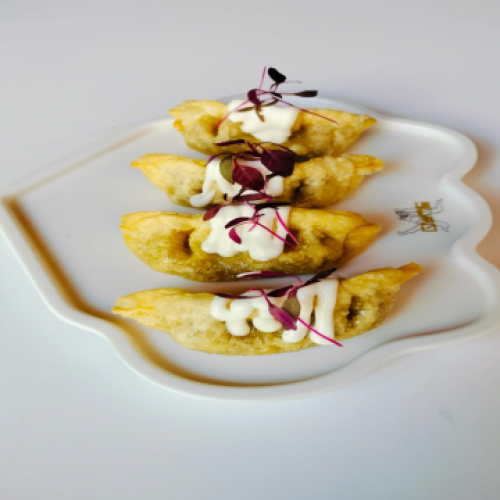 Gyoza Frido Con Pollo Y Curry