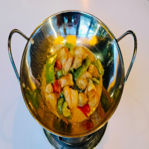 Sukiyaki De Pollo Con Curry